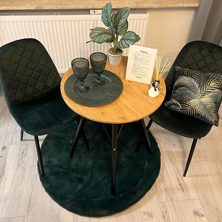 Apartament Happy Place Family & Business Targi キェルツェ エクステリア 写真