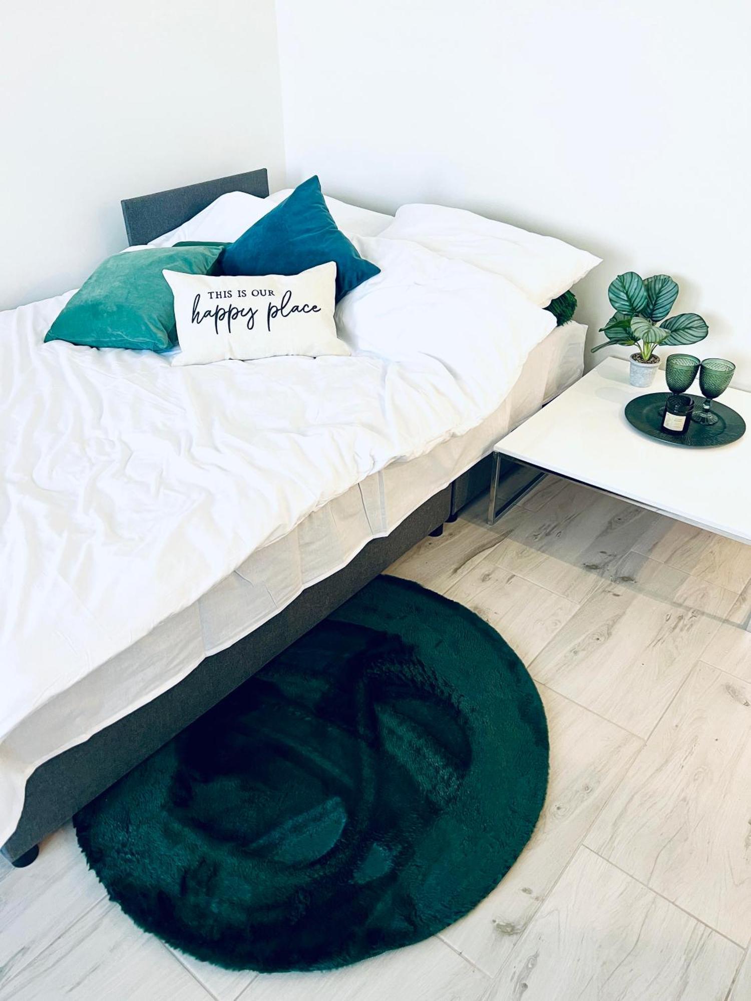 Apartament Happy Place Family & Business Targi キェルツェ エクステリア 写真